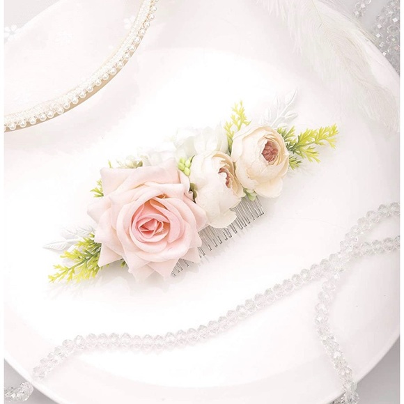 Floral Hair Accessory - Picture 3 of 10